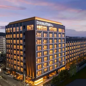 Doubletree By Hilton Station Japan